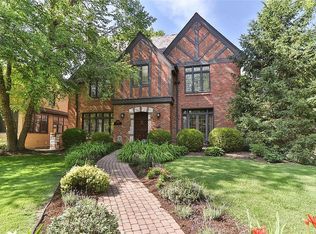 7309 Teasdale Ave, Saint Louis, MO 63130