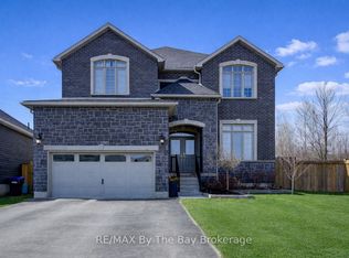 39 Gilpin Cres, Collingwood, ON L9Y 0Z1