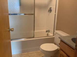 416 E Cordelia St, Southern View, IL 62703