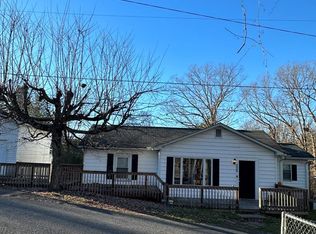 208 Chase Ave, Beckley, WV 25801