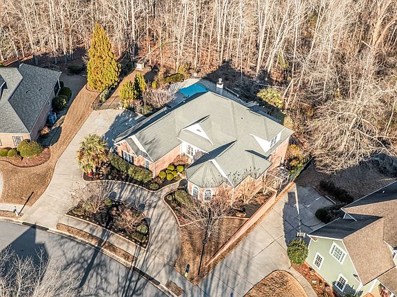 2nd image of 966 Woody Hill Cir