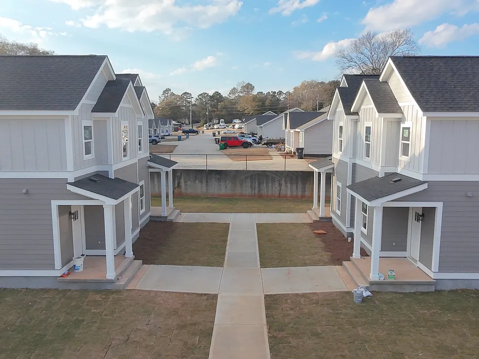 231 Pine Needle Rd #A
