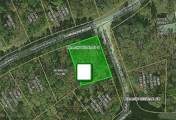 4th image of Diamondhead Dr