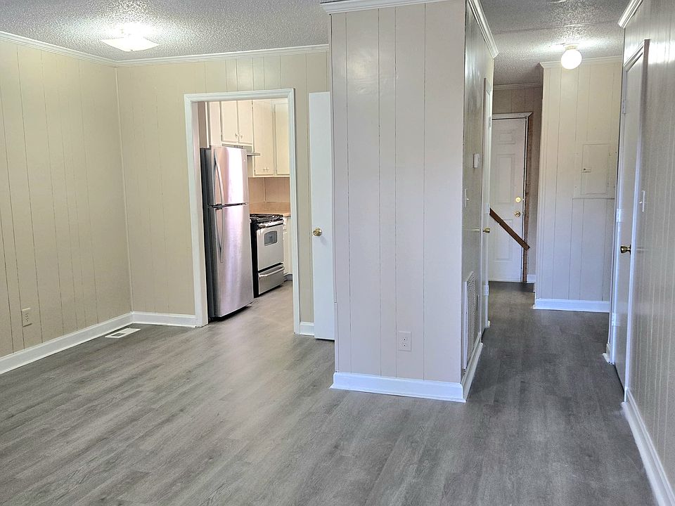 1st image of 1706 Queen St E #1B