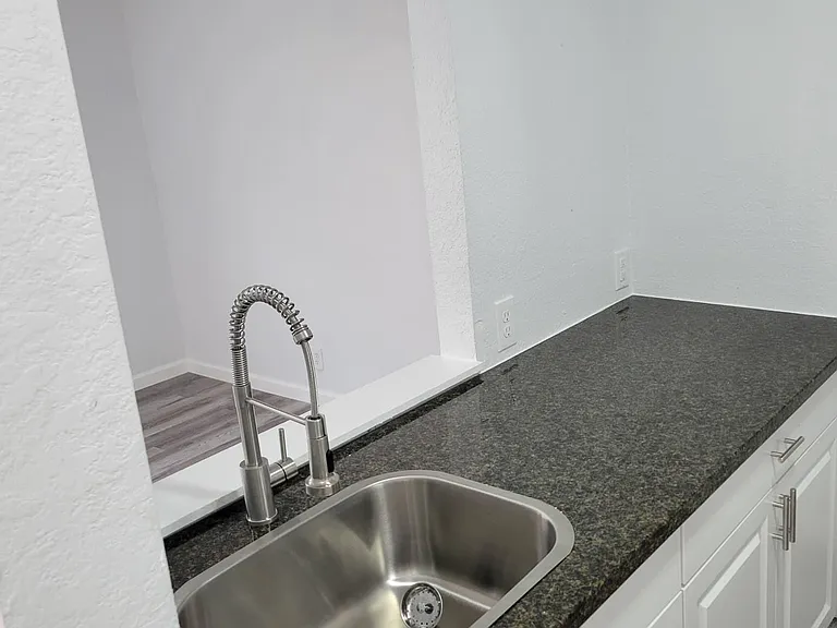 4525 Weaver Rd #15 — Photo 15
