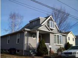 337 Augur St, Hamden, CT 06517