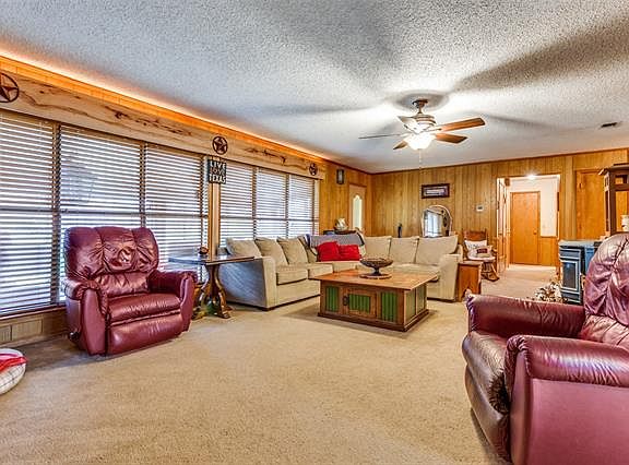 5th image of 341 Lasalle Dr