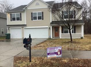 5220 Hawkins Meadow Ct, Charlotte, NC 28213