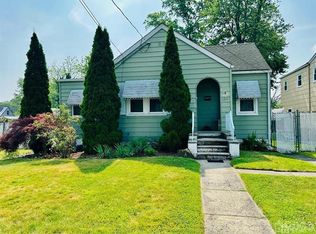 156 Demorest Ave, Avenel, NJ 07001