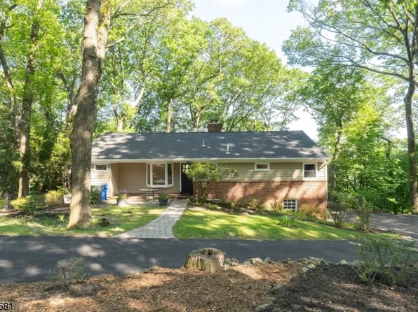 26 N Star Dr, Morris Twp., NJ 07960