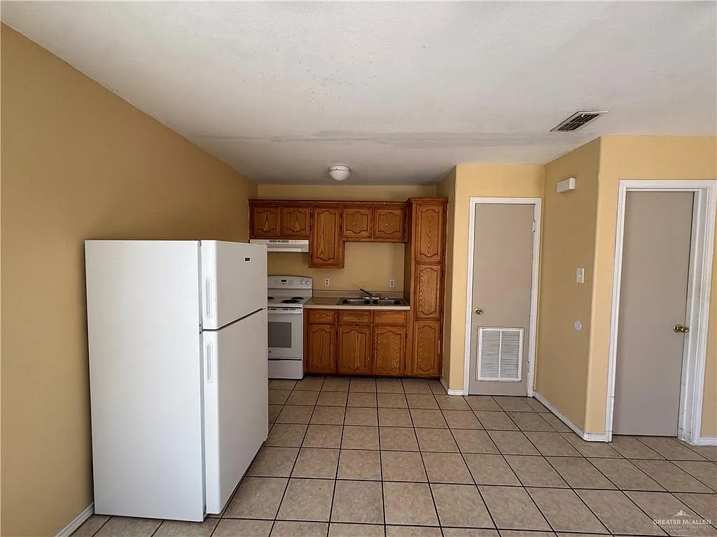 1 bed, 1.0 bath, 600 sqft, $650 — Photo 4