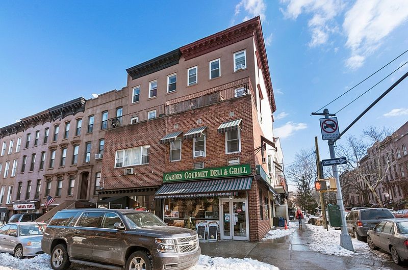 1st image of 531 Henry St #3