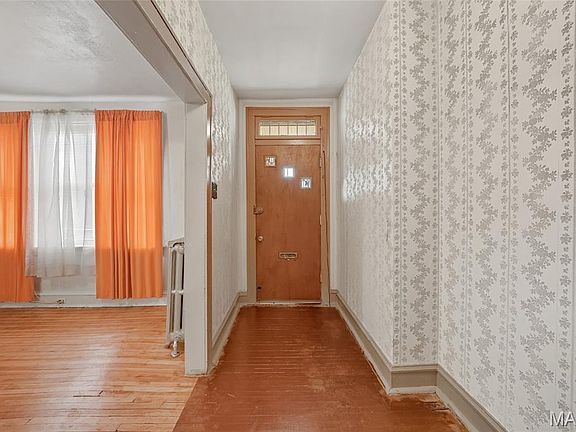 4th image of 5155 Northland Ave