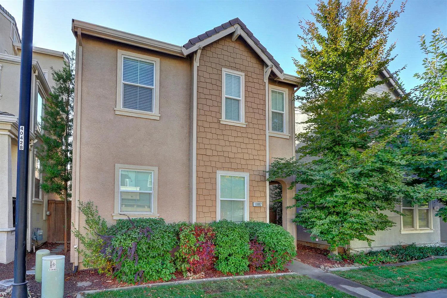 10882 Stourport Way photo 1
