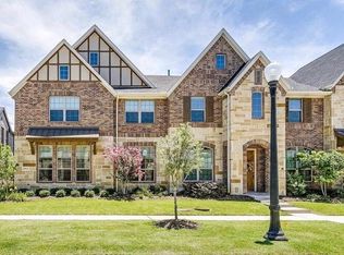 4670 Dozier Rd #D, Carrollton, TX 75010