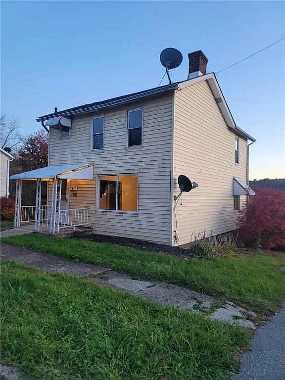 318 Penn Ave photo 1