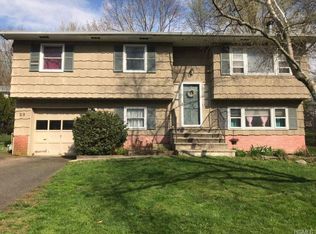 23 Wisconsin Ave, Congers, NY 10920