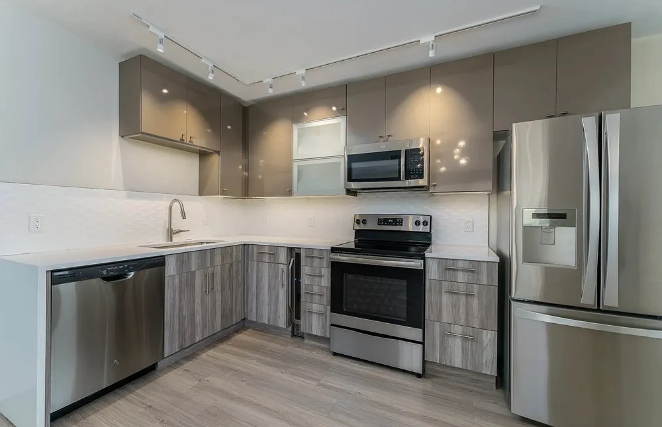 2 bed, $3,425 — Photo 2