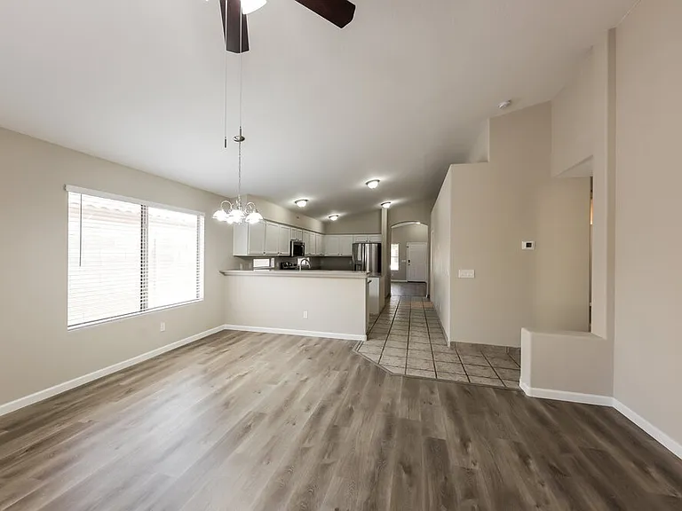 7418 W Lone Cactus Dr — Photo 8