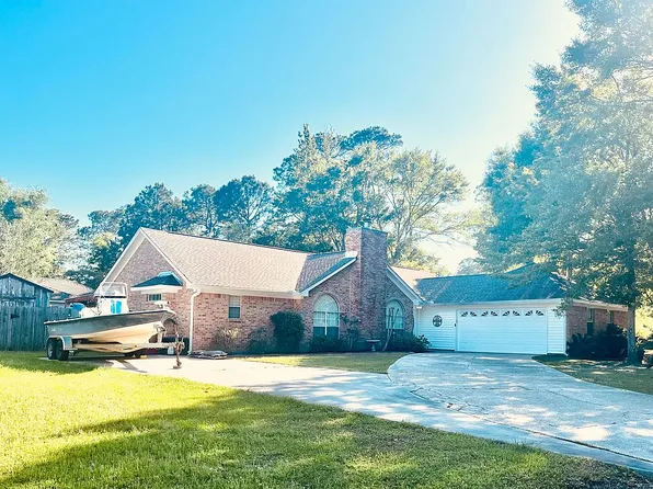 1901 Millcreek Rd, Gautier, MS 39553