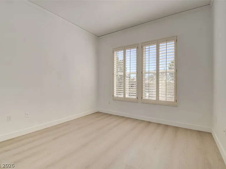 10800 Mission Lakes Ave — Photo 29