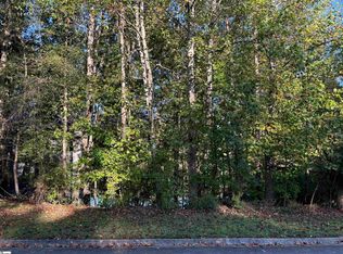 15088 Beacon Ridge Dr, Seneca, SC 29678