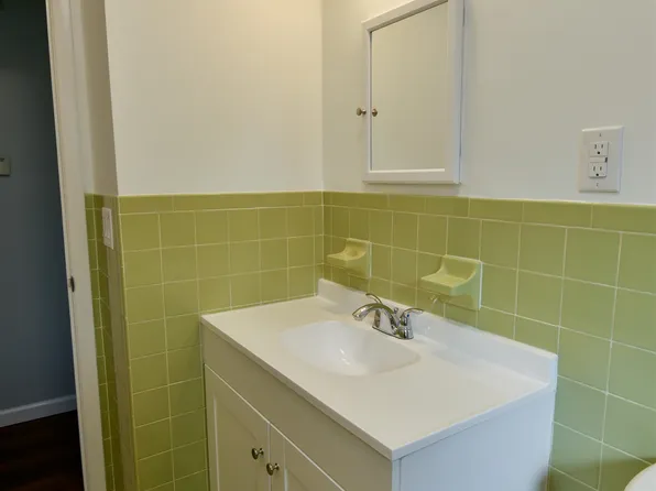 45 East 51st Street image 14 of 26