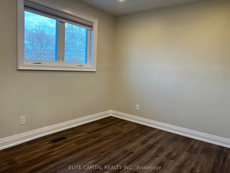 67 Hutcherson Sq — Photo 11