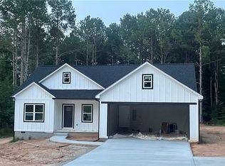 156 Walters Rd, Lavonia, GA 30553