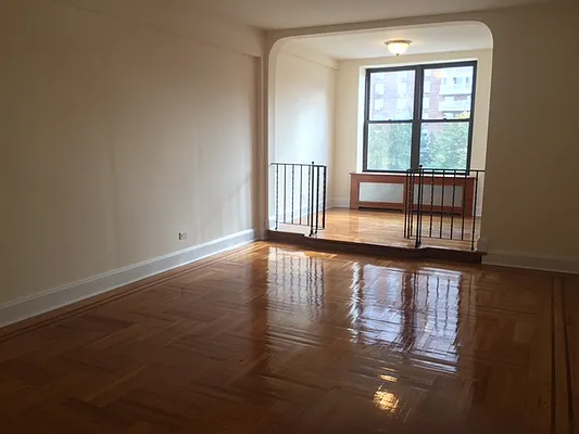 Rented by Metropolitan Equities | media 15