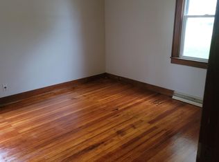 1619 Hillcrest St, Lansing, MI 48910