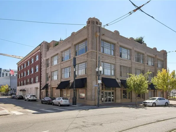 1000 Saint Charles Ave APT D, New Orleans, LA 70130