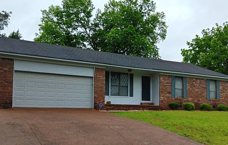 55 Norvel Dr — Photo 1