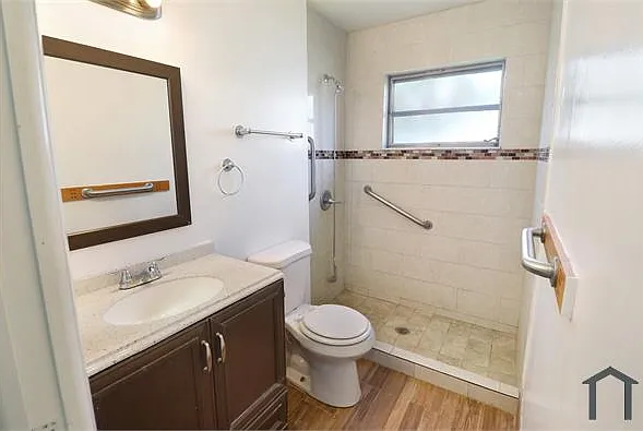 4690 NW 113th Ave — Photo 14