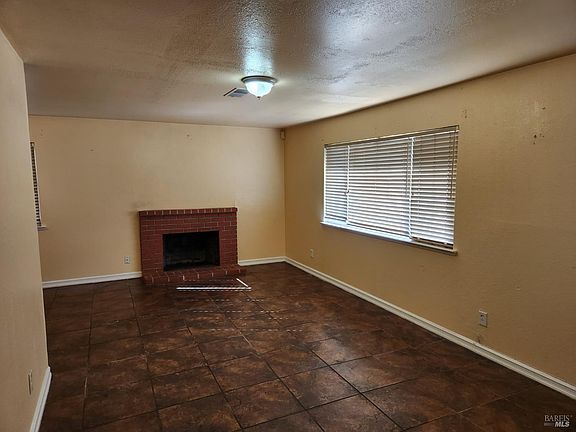 3rd image of 2393 Channing Place