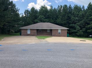 176-178 Caleb Dr, Medina, TN 38355