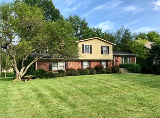 6901 Fernview Rd, Louisville, KY 40291