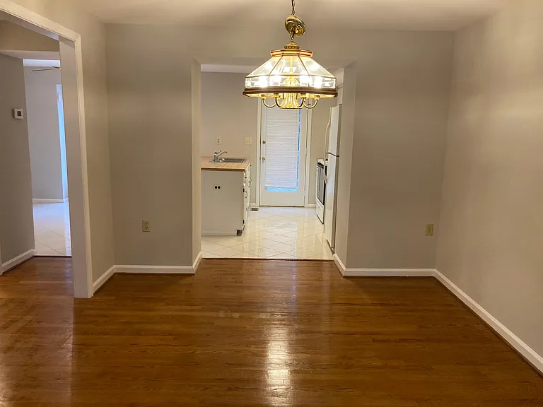 7991 Schooner Ct — Photo 3