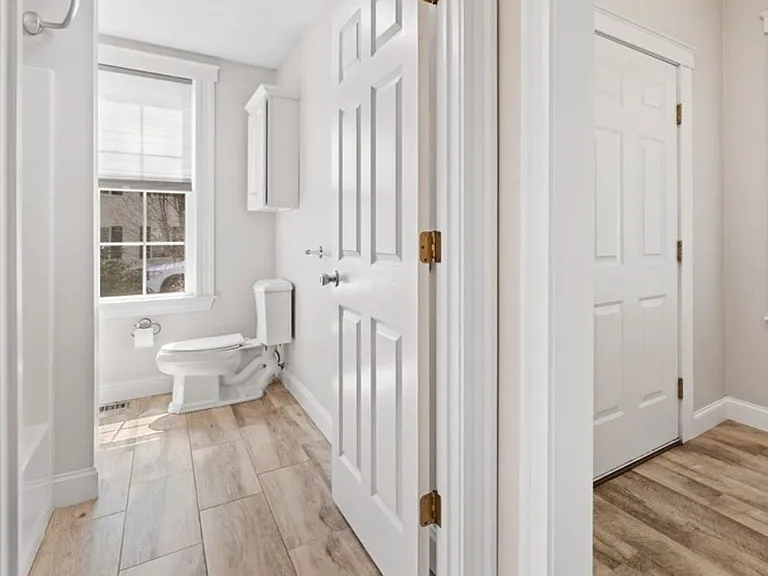 118 Worcester St #1 — Photo 12