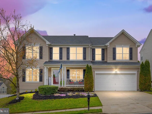 5204 Linden Dr, Fredericksburg, VA 22407