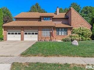 3212 Forsyth Dr, Springfield, IL 62704