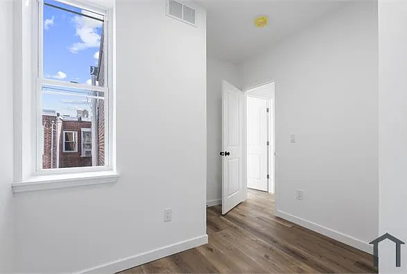 2209 S Bucknell St #2 — Photo 8