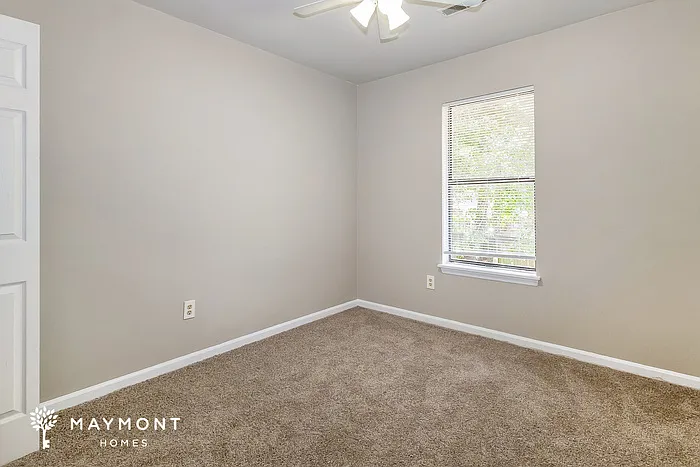 209 Mohican Cir — Photo 12