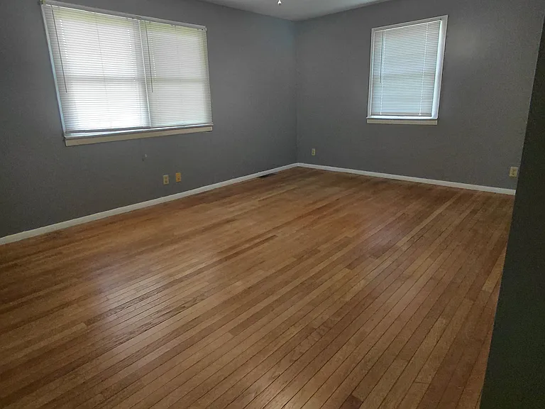 503 W Fowler Rd — Photo 6
