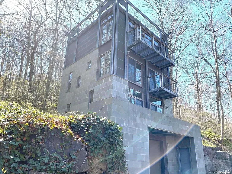 428 Harbor Rd #C — Photo 6