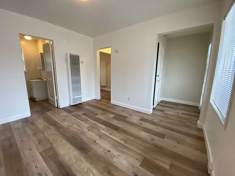 220 Center St #2 — Photo 2