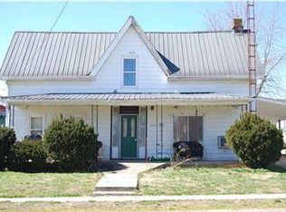 302 State Road 145, Birdseye, IN 47513