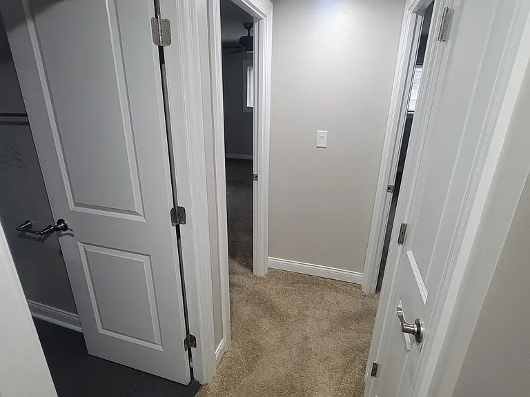Duane Terrace Townhomes — Photo 9