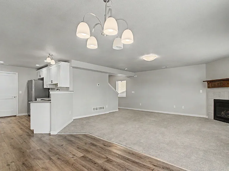 4209 Date St — Photo 23
