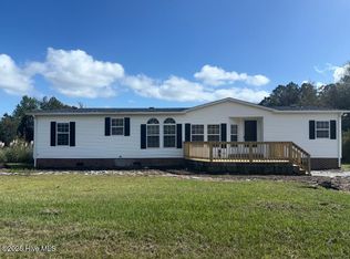 118 S Winds Ct, Peletier, NC 28584